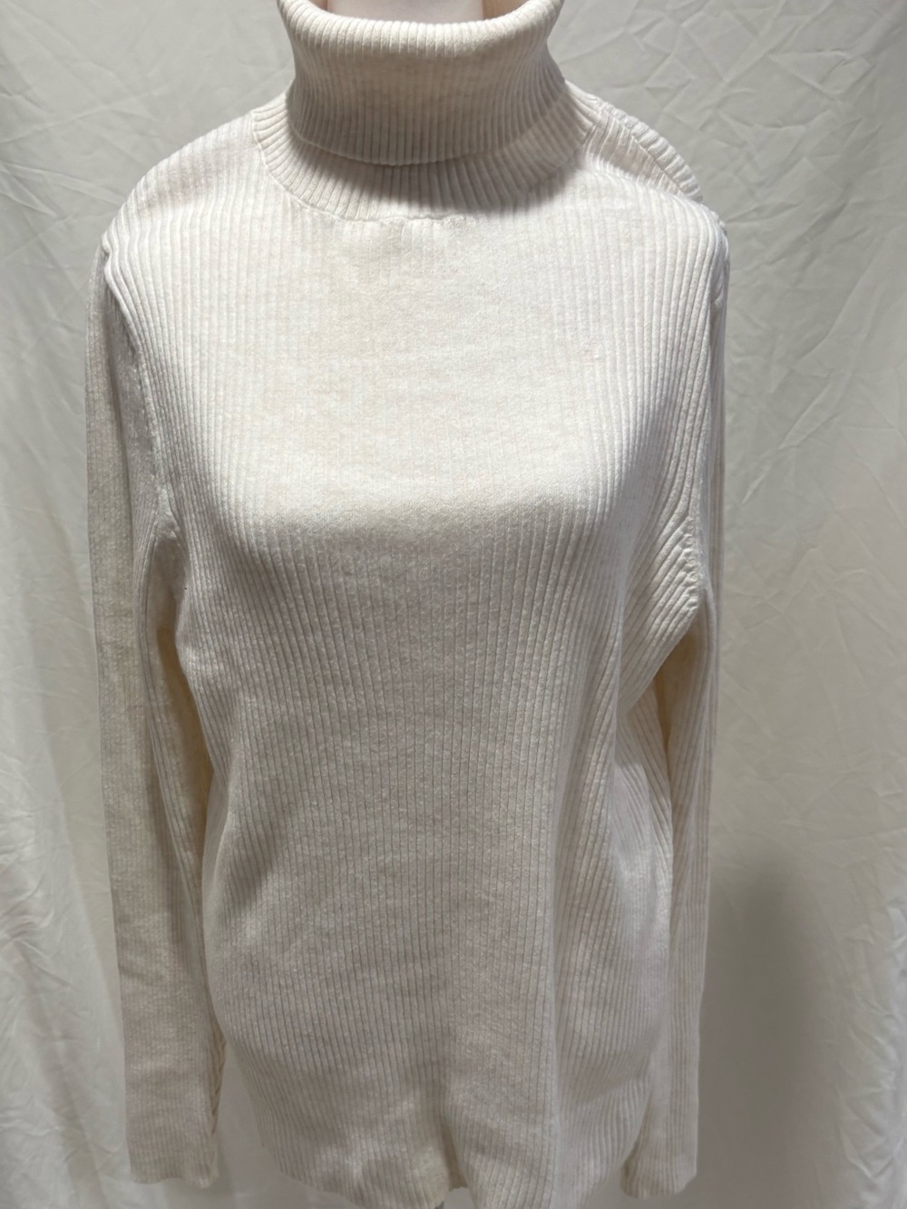 Old Navy Cream Ribbed Turtleneck Sweater